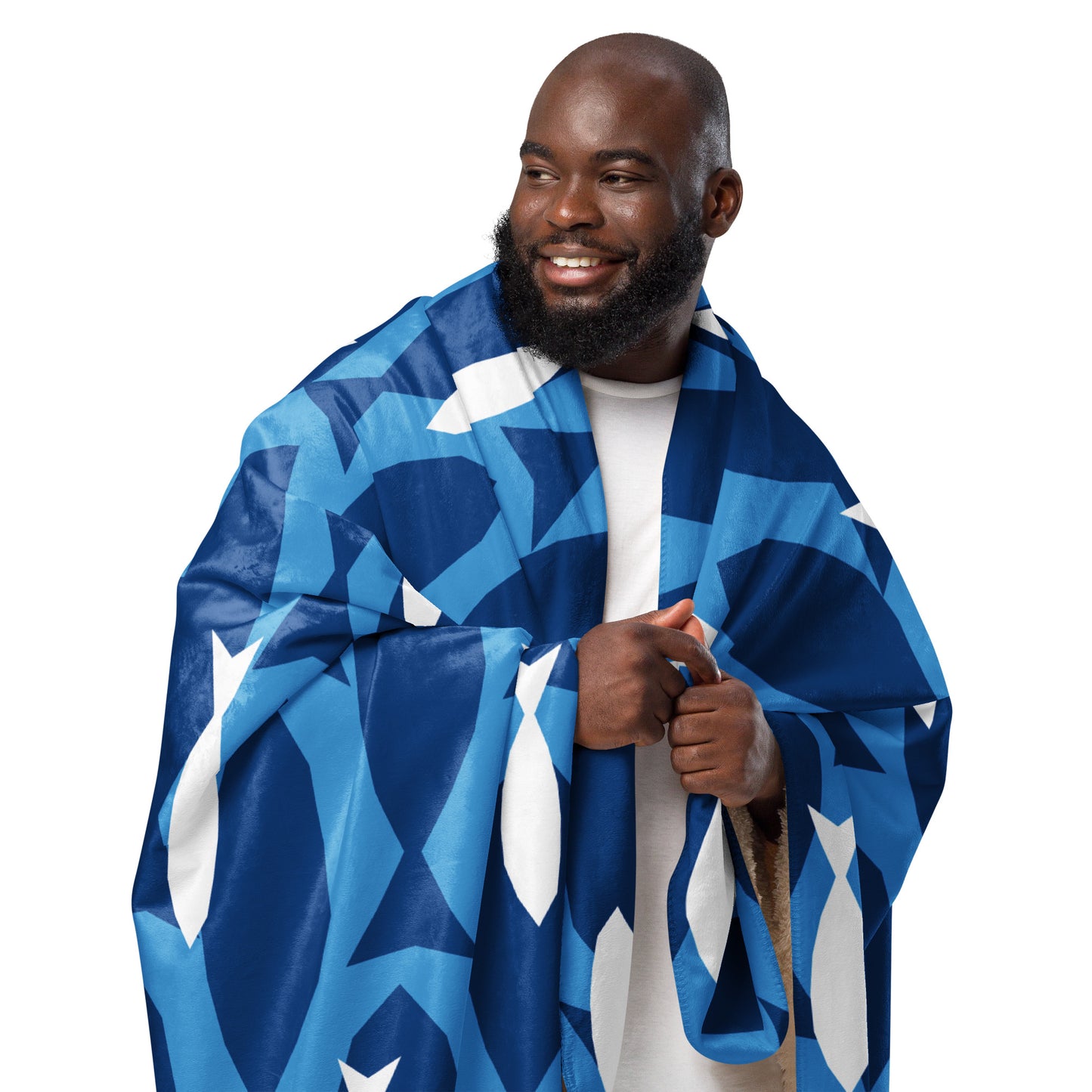 Ocean Fish Sherpa Blanket – Coastal Comfort with a Splash of Style